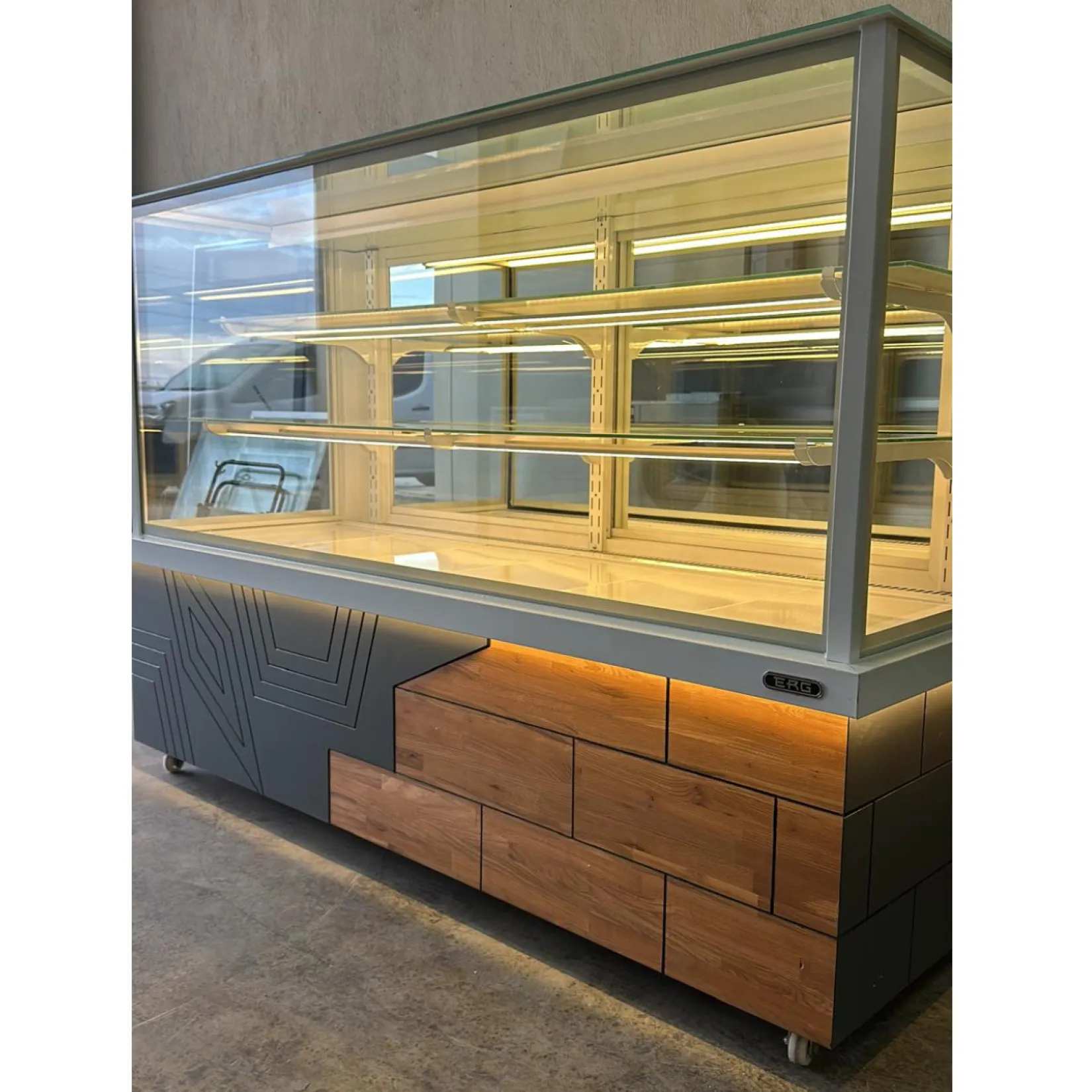 Çift Bölmeli Düz Camlı Pasta ve Tatlı Teşhir Vitrini