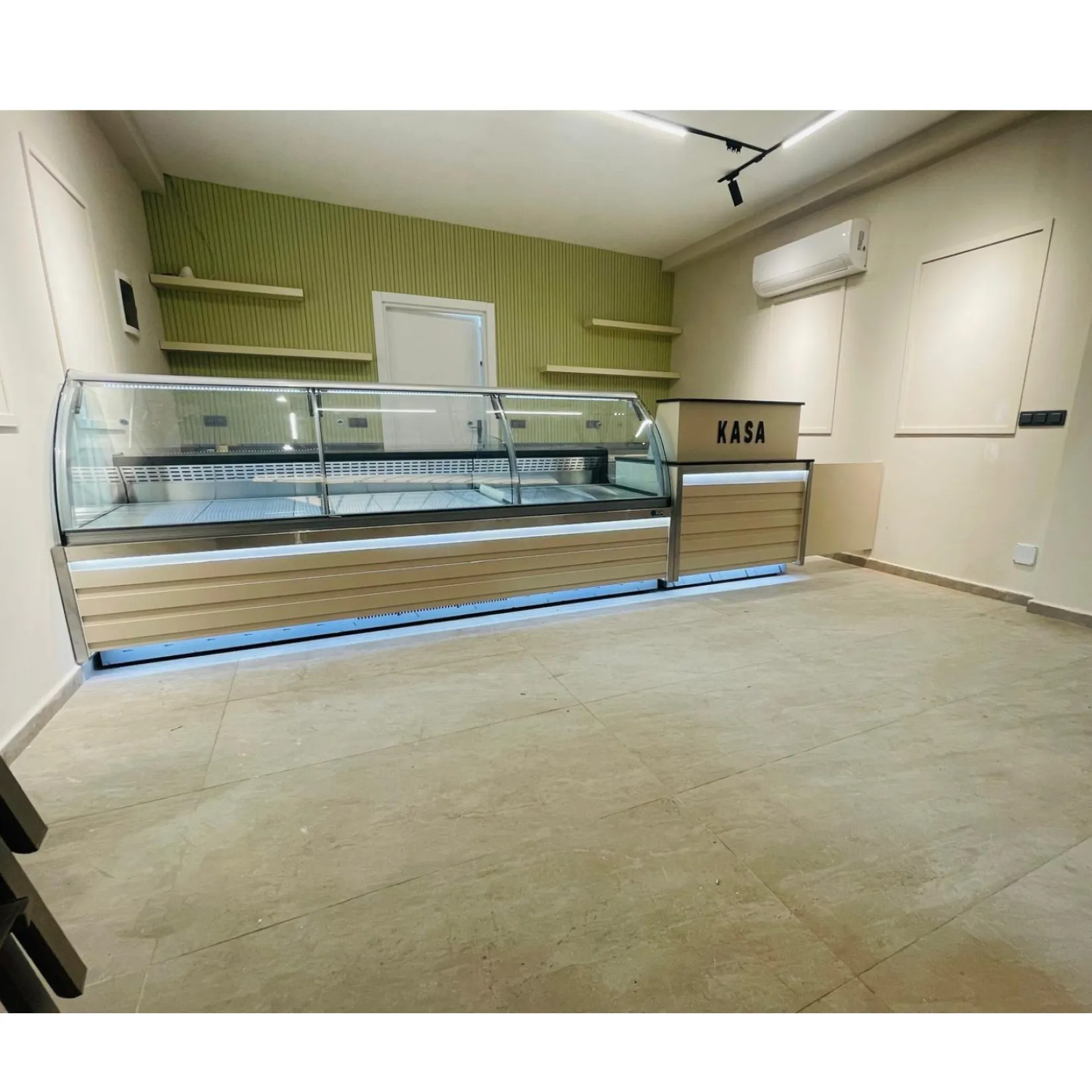 Teşhir Dolabı (Market / Kasa Önü Teşhir Ünitesi)